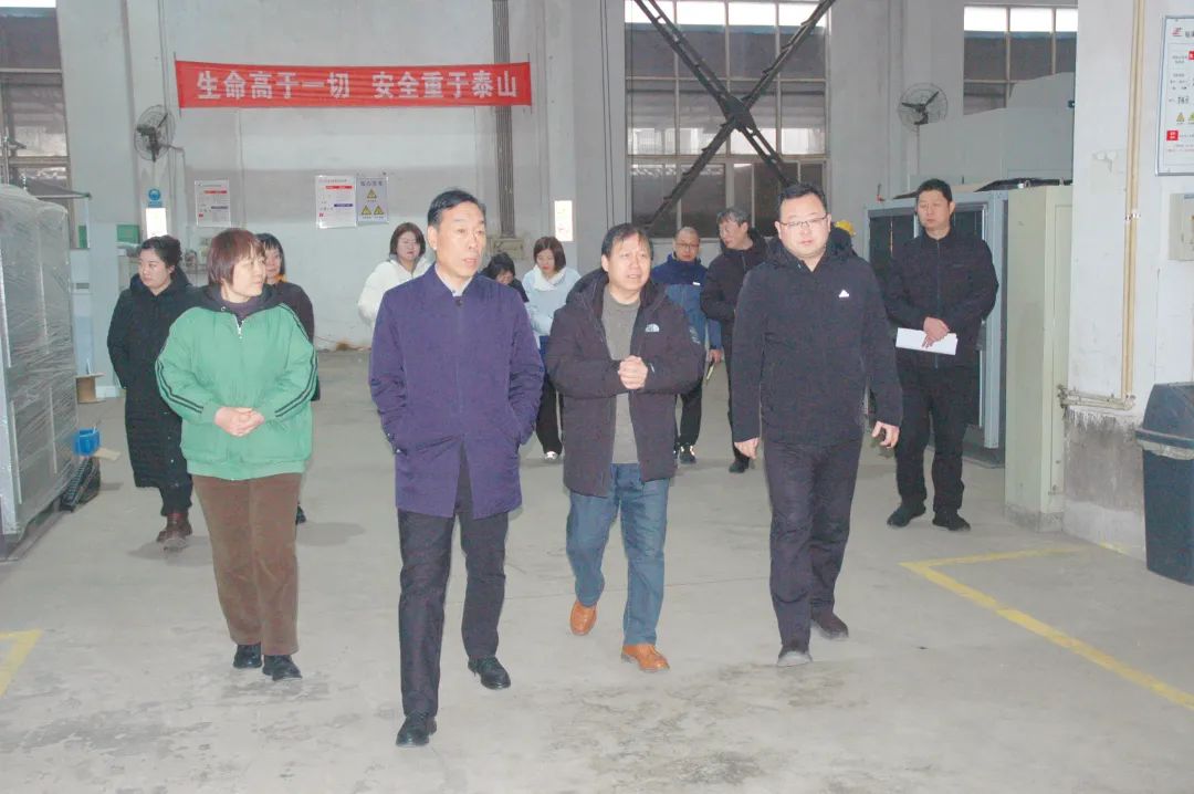 1738906980192543.jpg 33333333333333.jpg